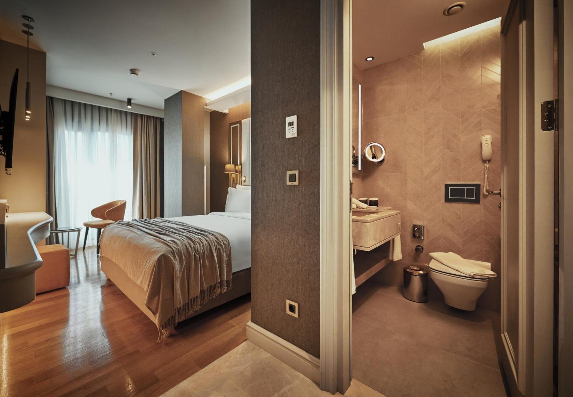 The Hotels, Galata Istanboel
